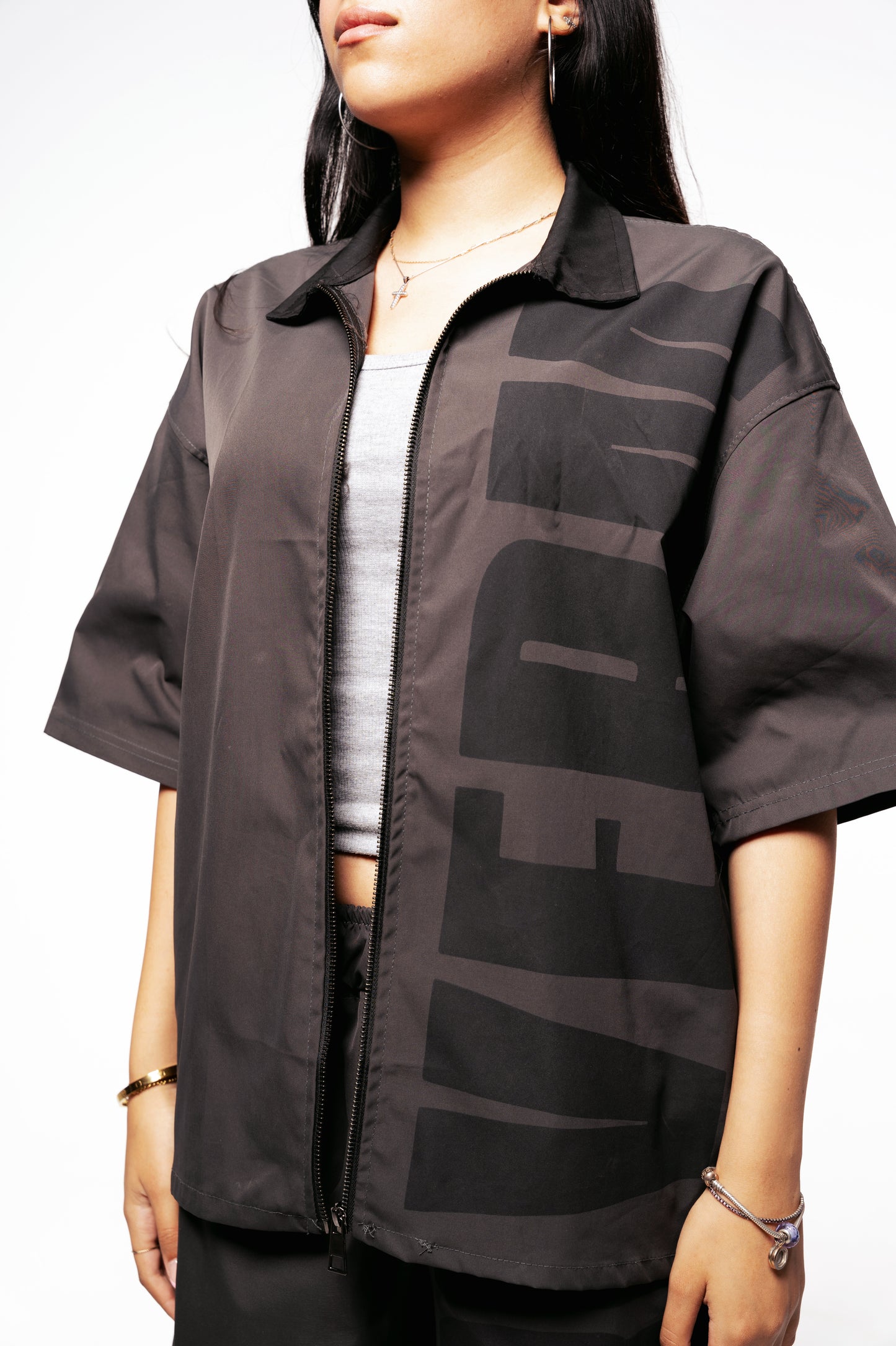 ESSEX Boxy fit shirt  (Dark grey)
